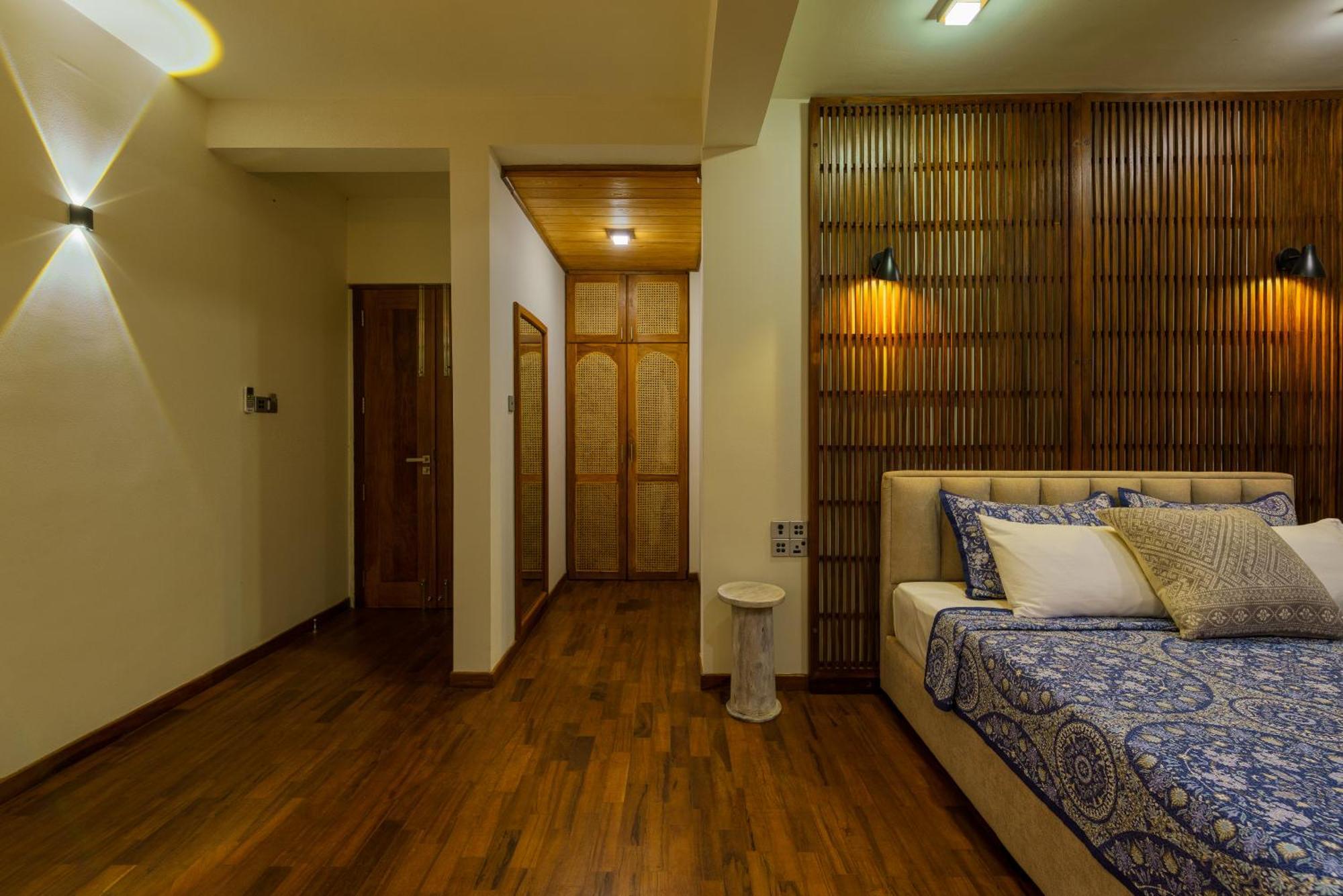 Majentra Ella Hotel Luaran gambar