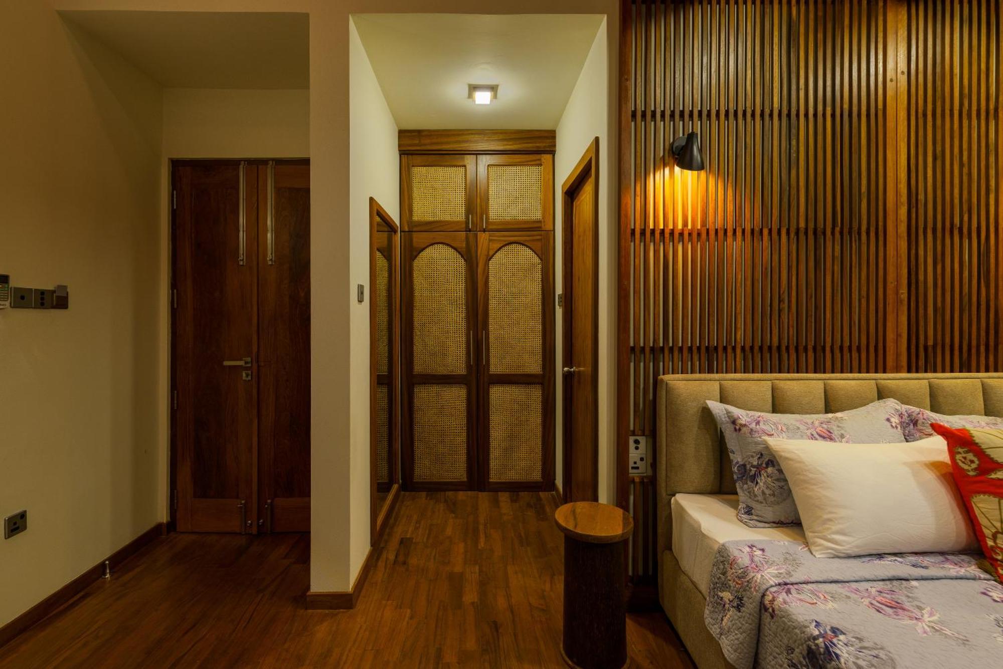 Majentra Ella Hotel Luaran gambar